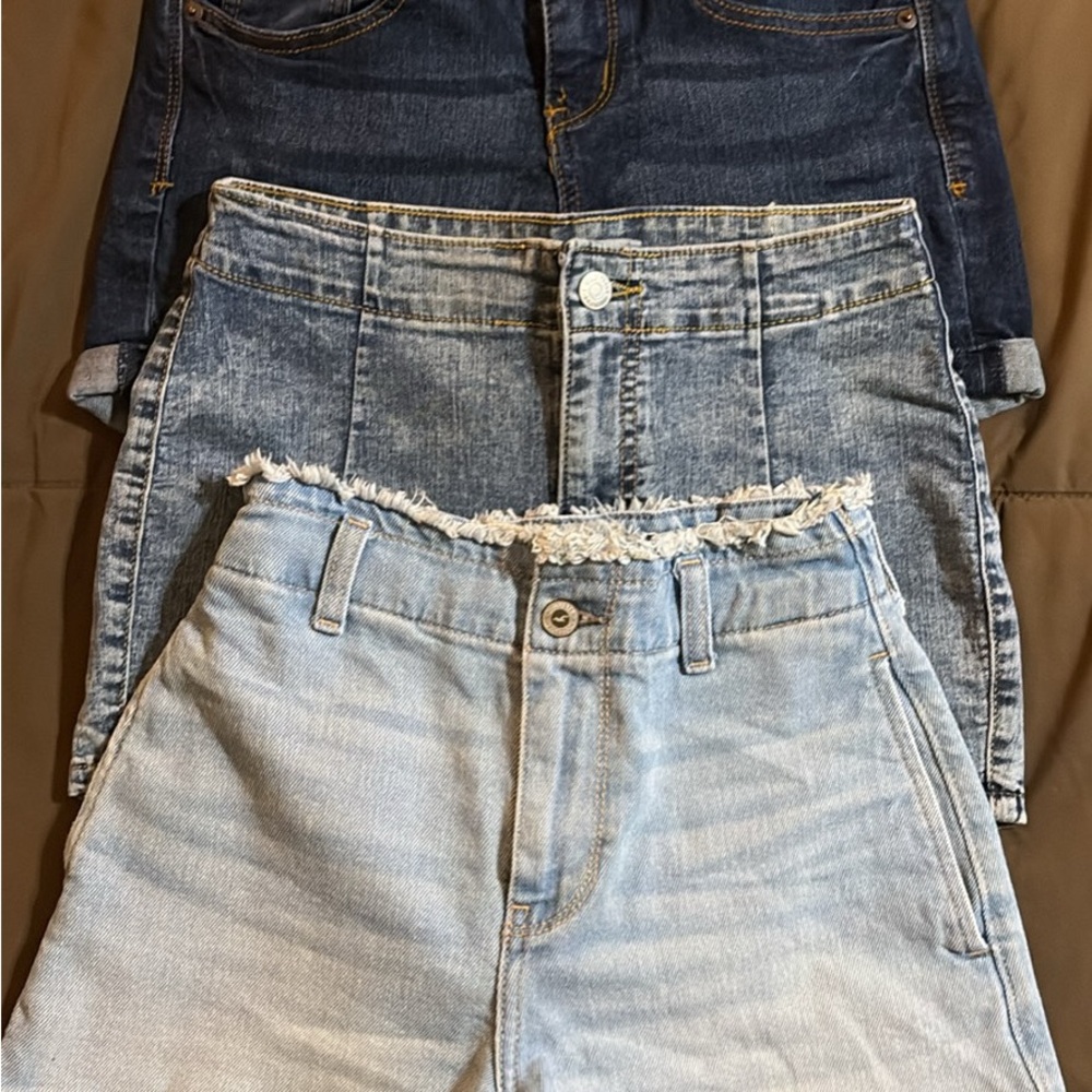 ☀️ 3 Pairs of Denim Women's Jeans - Hollister, Wild Sable Perfect for Summer ☀️